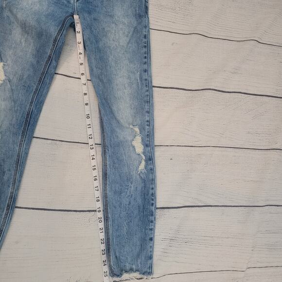 Mango Denim Size 4 Light Wash Skinny Jeans Raw Hem Distressed Stretch Casual - Picture 3 of 7